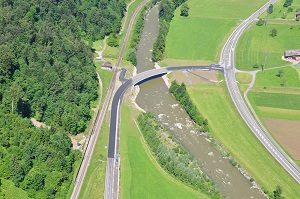 Die neue Langnauerbrücke aus der Luft